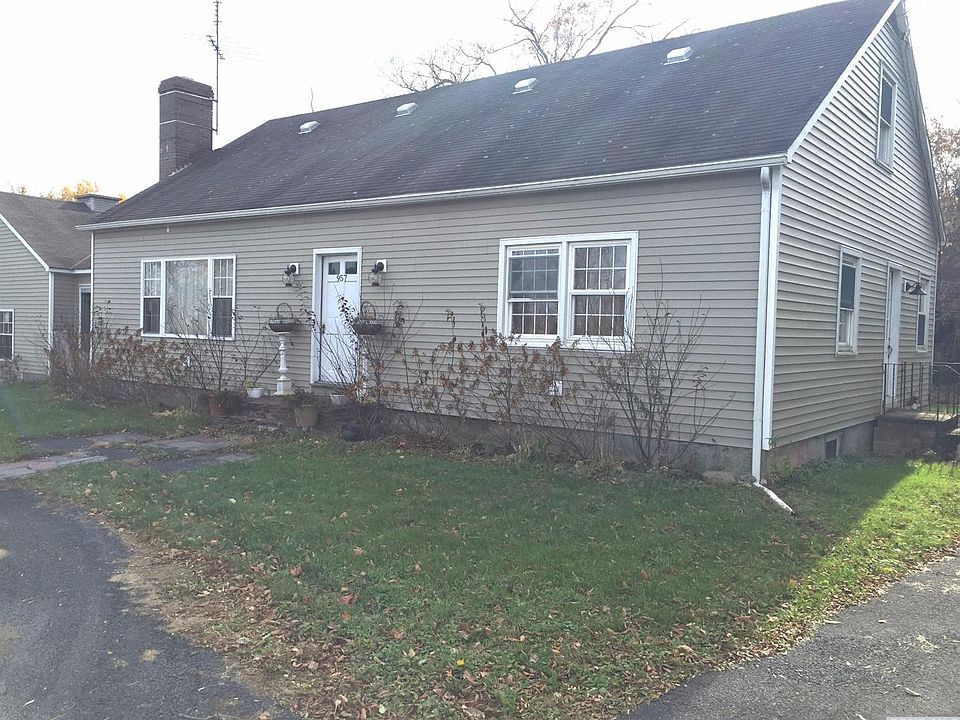 1st image of 957 Schoharie Tpke