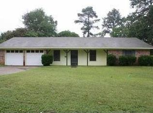 271 Wooded Trl, Longview, TX 75605