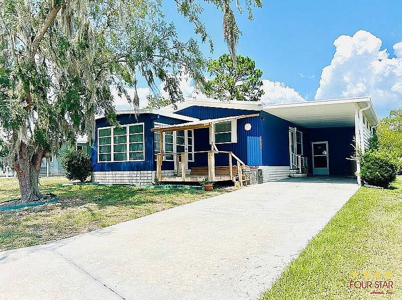 1st image of 6425 Lakewood Dr #B
