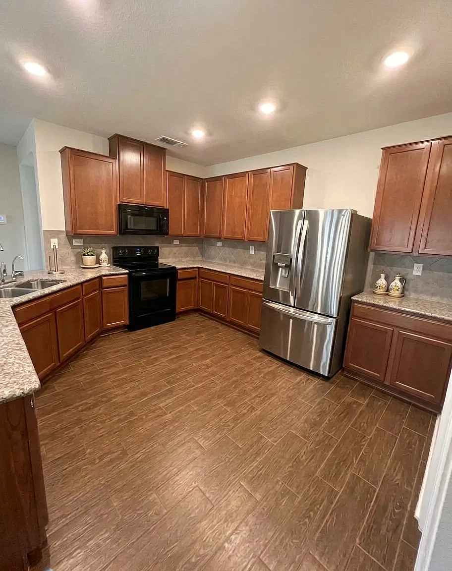 3 bed, 1778 sqft, $2,050 — Photo 4