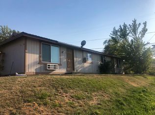 709 & 711 SE 7th St #709, Pendleton, OR 97801