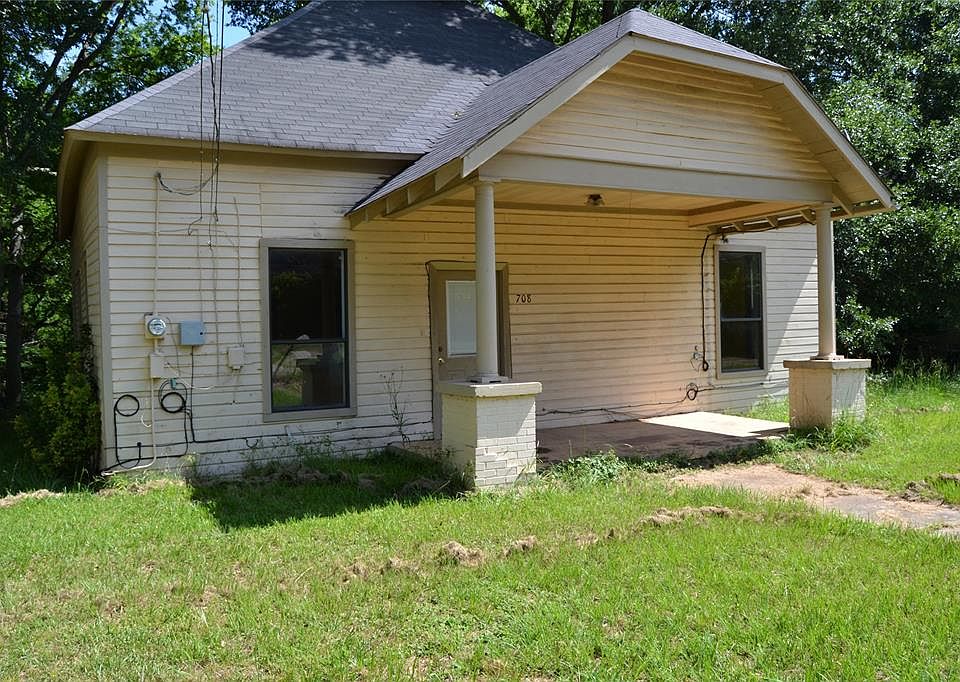 1st image of 708 Lamar Ave