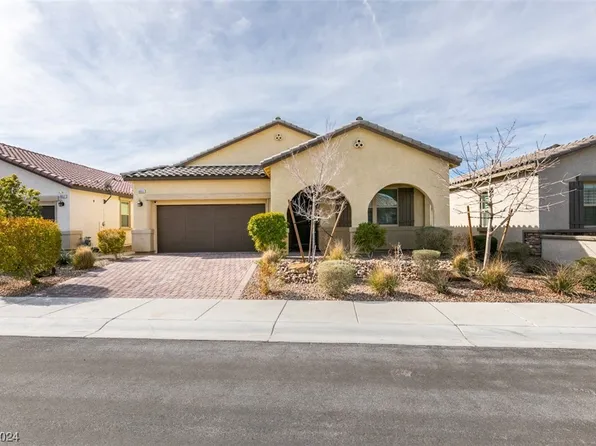 8063 Skye Springs St, Las Vegas, NV 89166