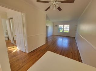 13644 Leadwell St, Van Nuys, CA 91405