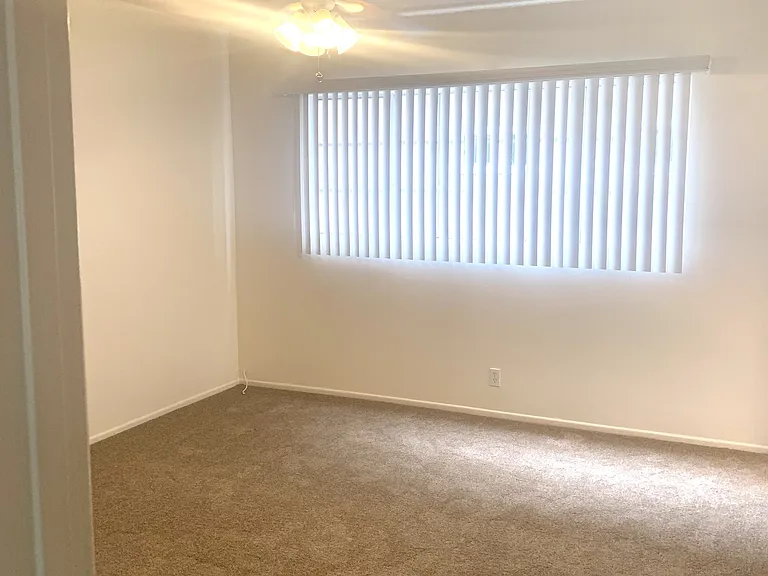 11628 Bellflower Blvd — Photo 11