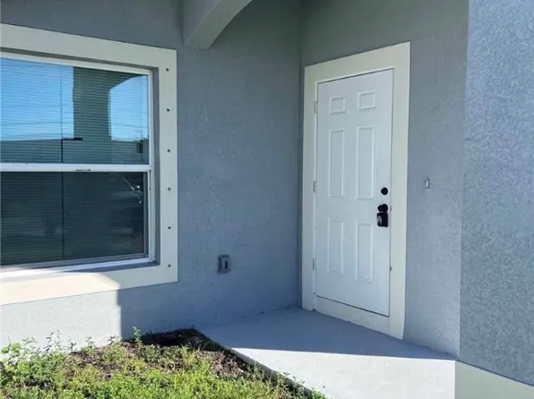 2209 Park Rd #2211, Lehigh Acres, FL 33971