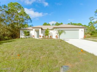 426 Olmsted St SW, Palm Bay, FL 32908