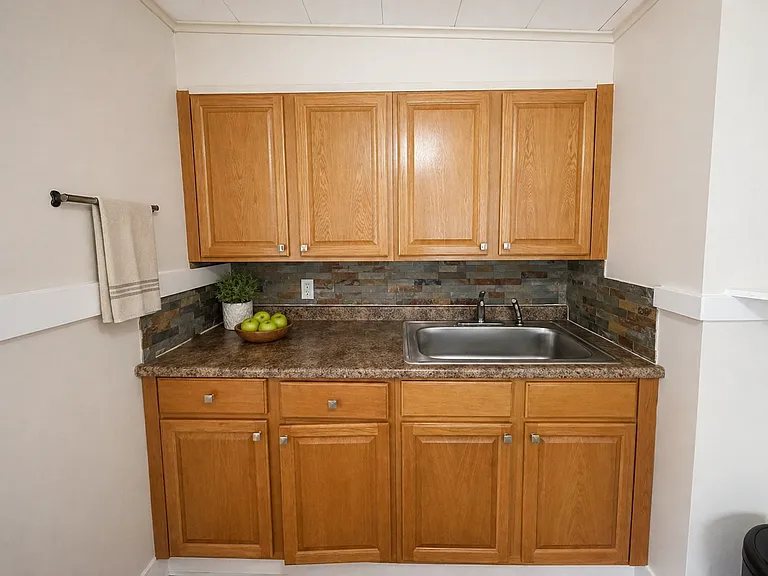 28 & 28 1/2 Prospect Street — Photo 7