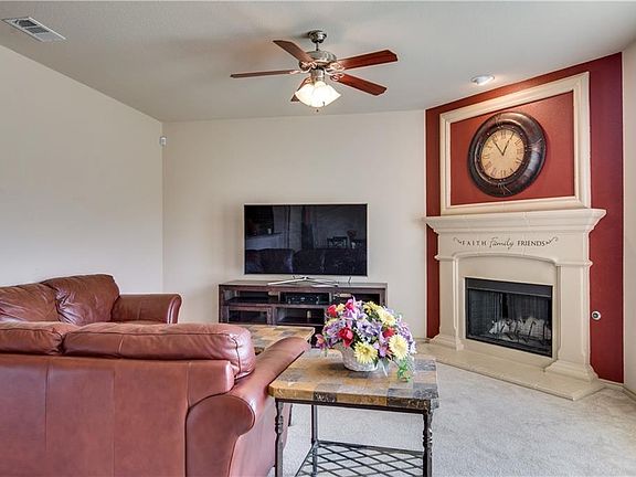 4th image of 12801 Breckenridge Ct