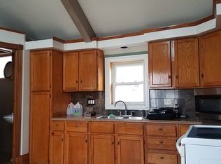 720 W 2nd St, Waldo, WI 53093