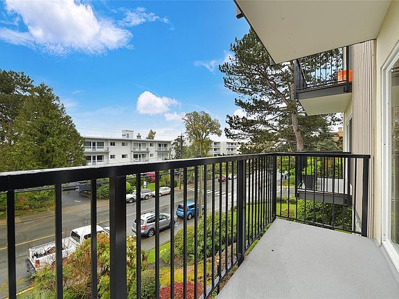 5th image of 1400 Newport Ave #102