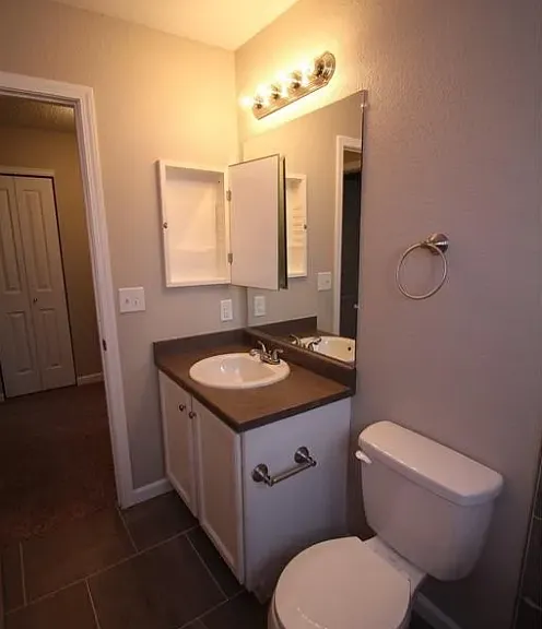 805 Ancestra Dr — Photo 15