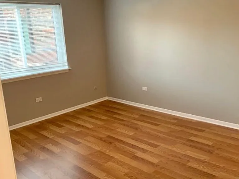 1112 Castilian Ct #C109 — Photo 6