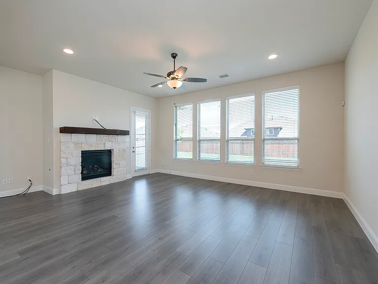 3208 Morris Ln — Photo 16