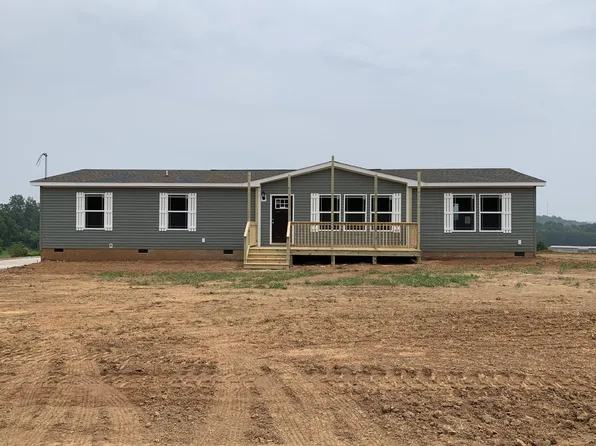4409 Anna Maria Ln, Strawberry Plains, TN 37871