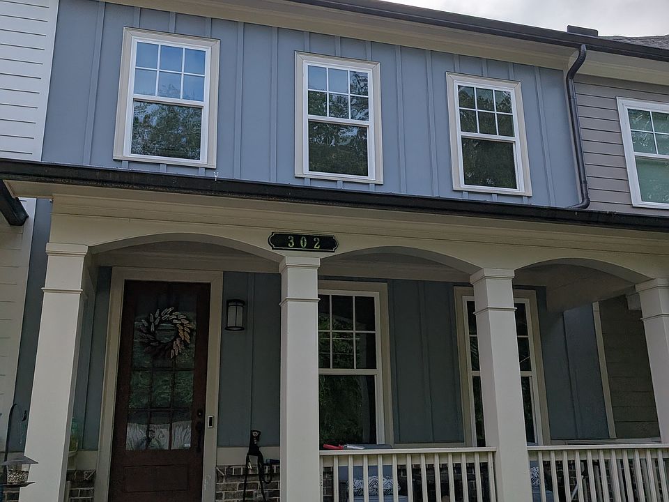1st image of 302 Oak Arms Way