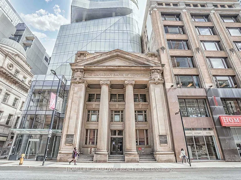197 Yonge St #1714 — Photo 2