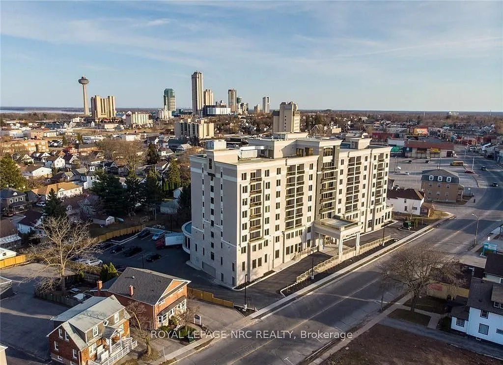 2 bed, $2,200 — Photo 1