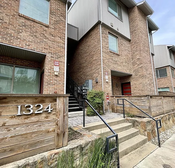 1324 May St #214-1 — Photo 1