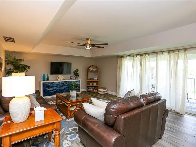 195 Peppermint Ln #884 — Photo 32