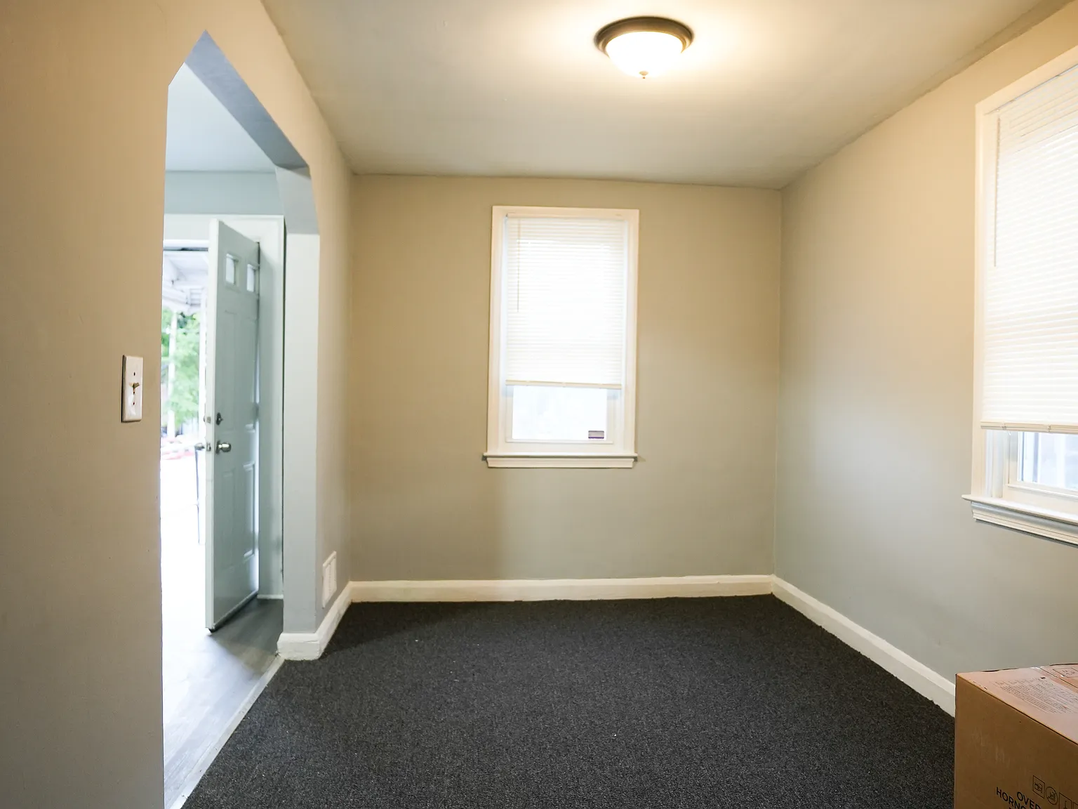 2 bed, 1.0 bath, $1,700 — Photo 4