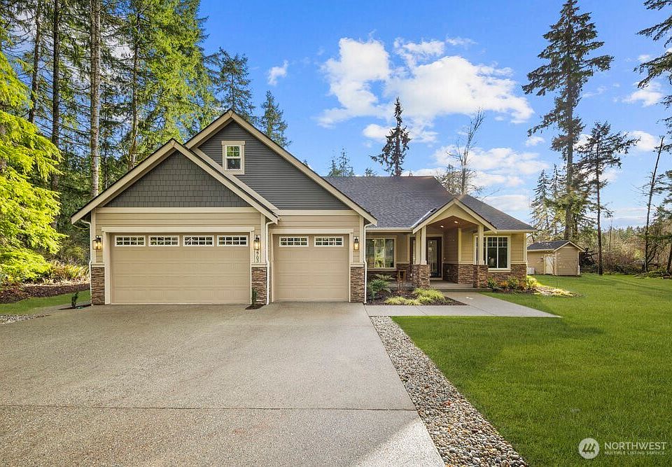 1st image of 2703 44th Avenue NW