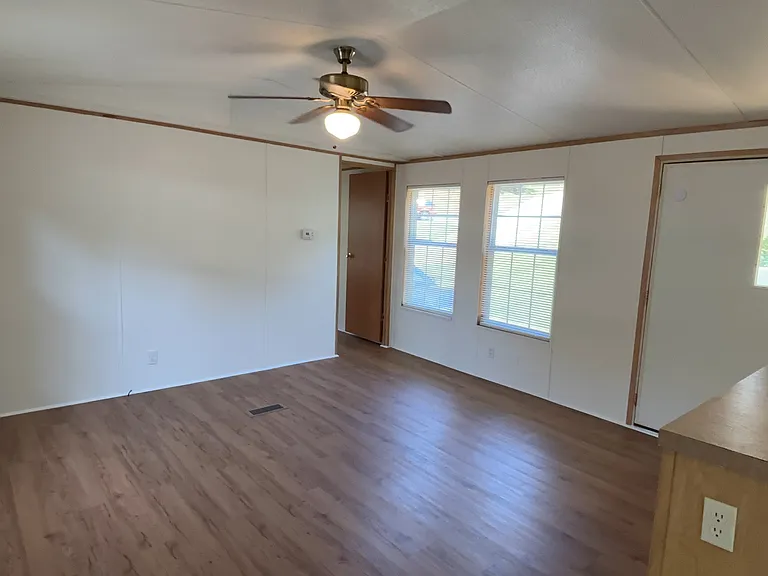 15 Otis Campbell Rd — Photo 4