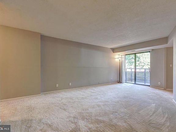 5th image of 5902 Mount Eagle Dr APT 103