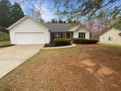 748 Baskins Cir, Winder, GA, 30680