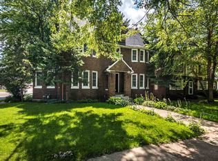 1231 Pershing Blvd, Clinton, IA 52732