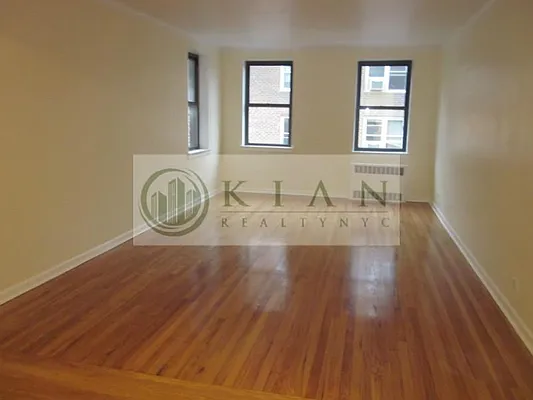 Rented by Kian Realty | media 16