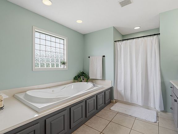 18th image of 6052 Morganton Rd
