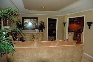 3rd image of 116 Woodcrest Ct