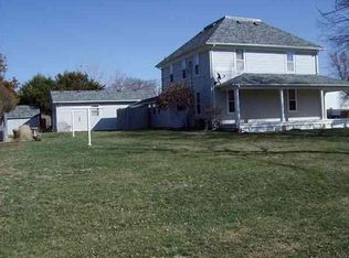104 W Wyandotte St, Meriden, KS 66512