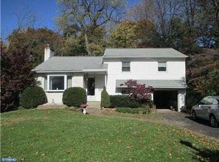 610 Baeder Rd, Jenkintown, PA 19046