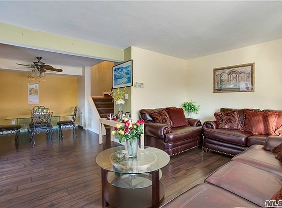 3rd image of 263 Feller Dr