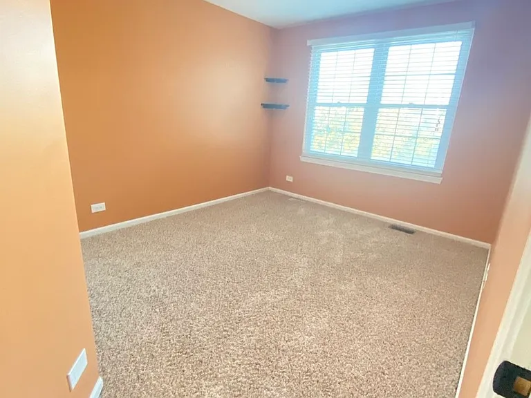 1213 Pennsbury Ln — Photo 20