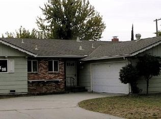 1030 Alameda Dr, Modesto, CA 95351