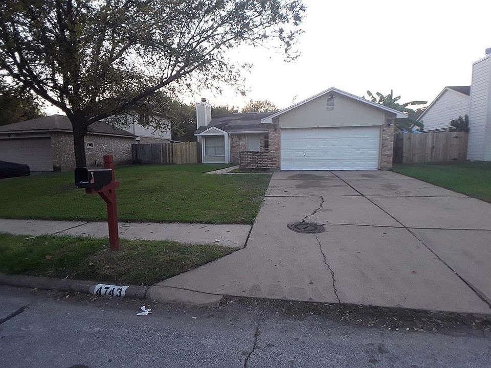 1st image of 4743 Cairnvillage St