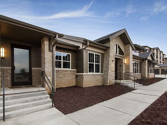 2nd image of 5335 S 118th Ct APT 108