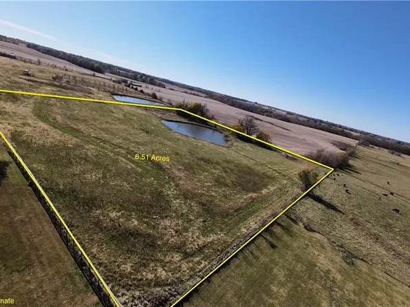 20222 Graham Ln, Higginsville, MO 64037
