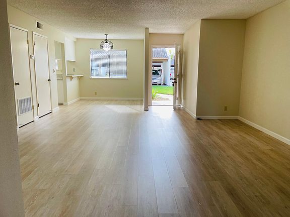 4th image of 2201 Monroe St APT 1103