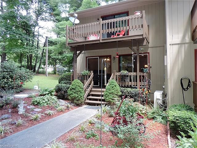 1st image of 27 Wildflower Ln