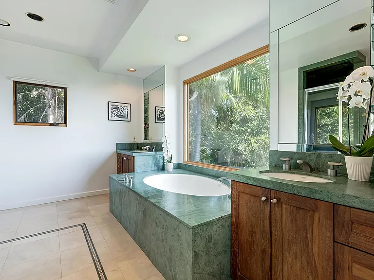1414 Summitridge Dr — Photo 32