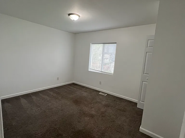 1118 E 15th Ave — Photo 12