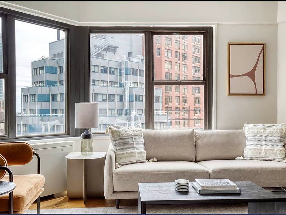 1st image of 279 E 44th St APT 7K