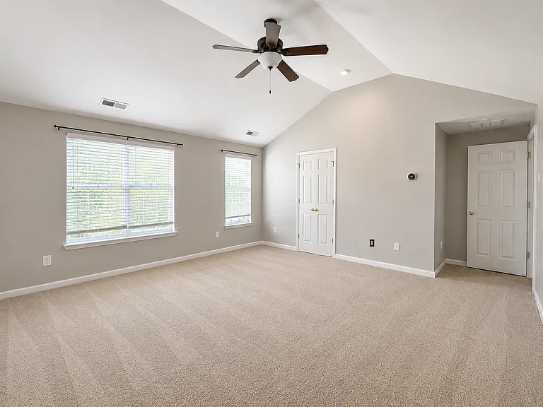 4405 Singing Oak Ct — Photo 23