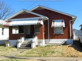 126 8th St, Dunbar, WV 25064