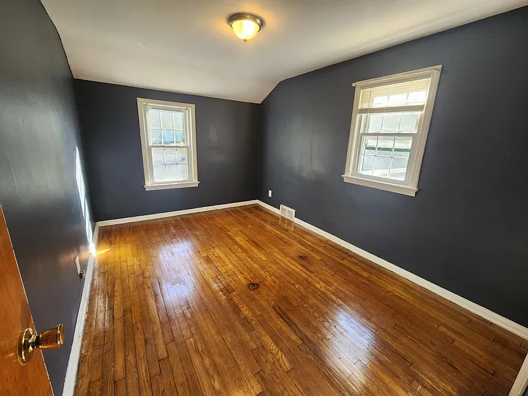 2320 Wrenford Rd — Photo 12