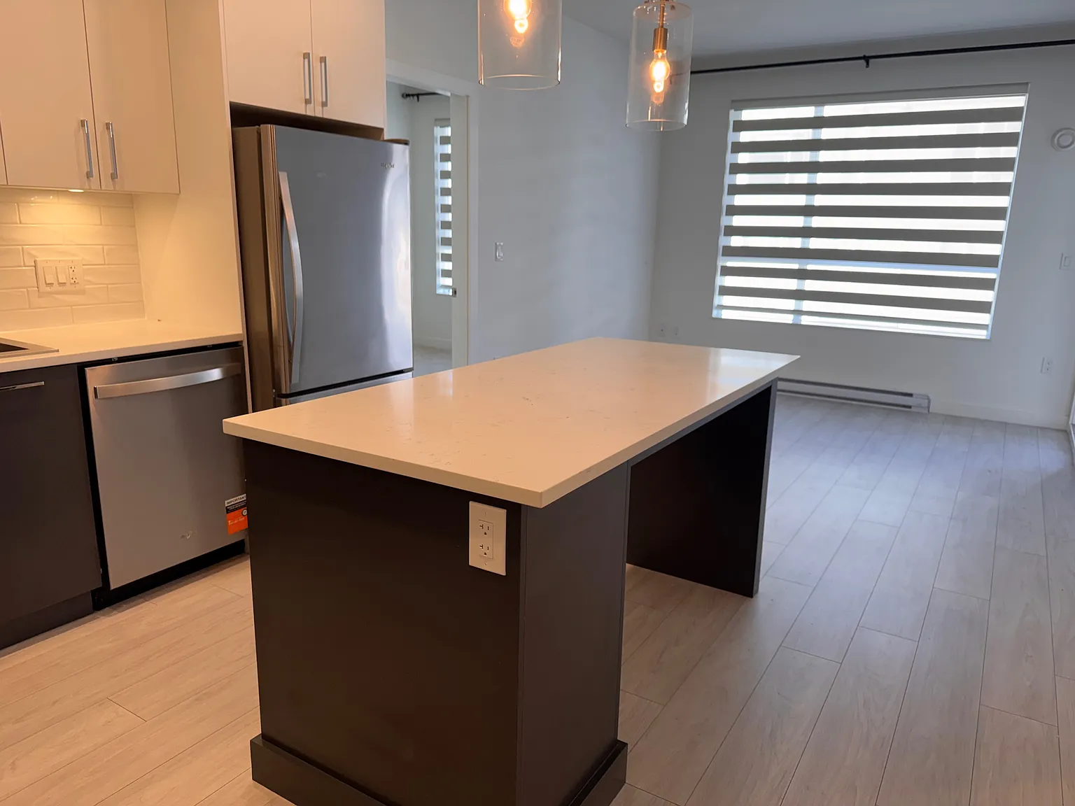 2 bed, 793 sqft, $2,500 — Photo 2
